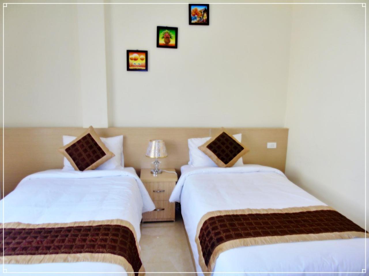 Vang Vieng Galaxy Hotel Exteriör bild
